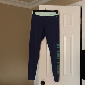 Nike Women’s Dri-fit warm leggings